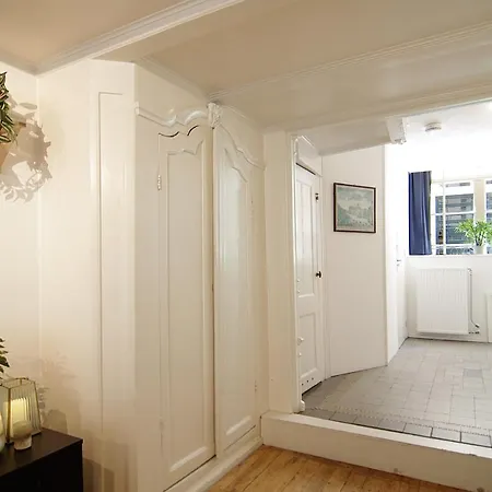 Cosy Right In The Center With Airco! Άμστερνταμ