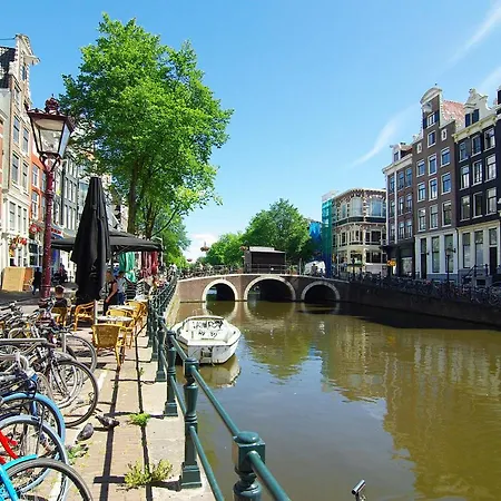 Cosy Right In The Center With Airco! 2* Amsterdam