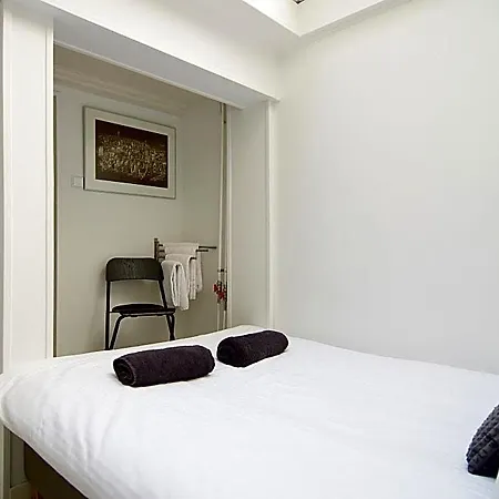 Cosy Right In The Center With Airco!